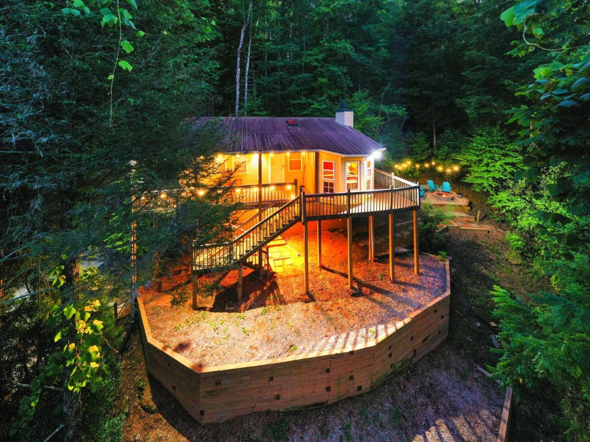 Cozy Cabin Retreat - Hot Tub, Fireplace & Fire Pit Blue Ridge Εξωτερικό φωτογραφία