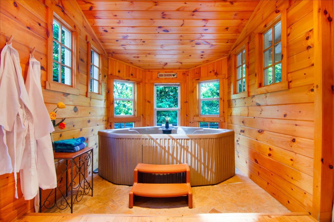 Cozy Cabin Retreat - Hot Tub, Fireplace & Fire Pit Blue Ridge Εξωτερικό φωτογραφία